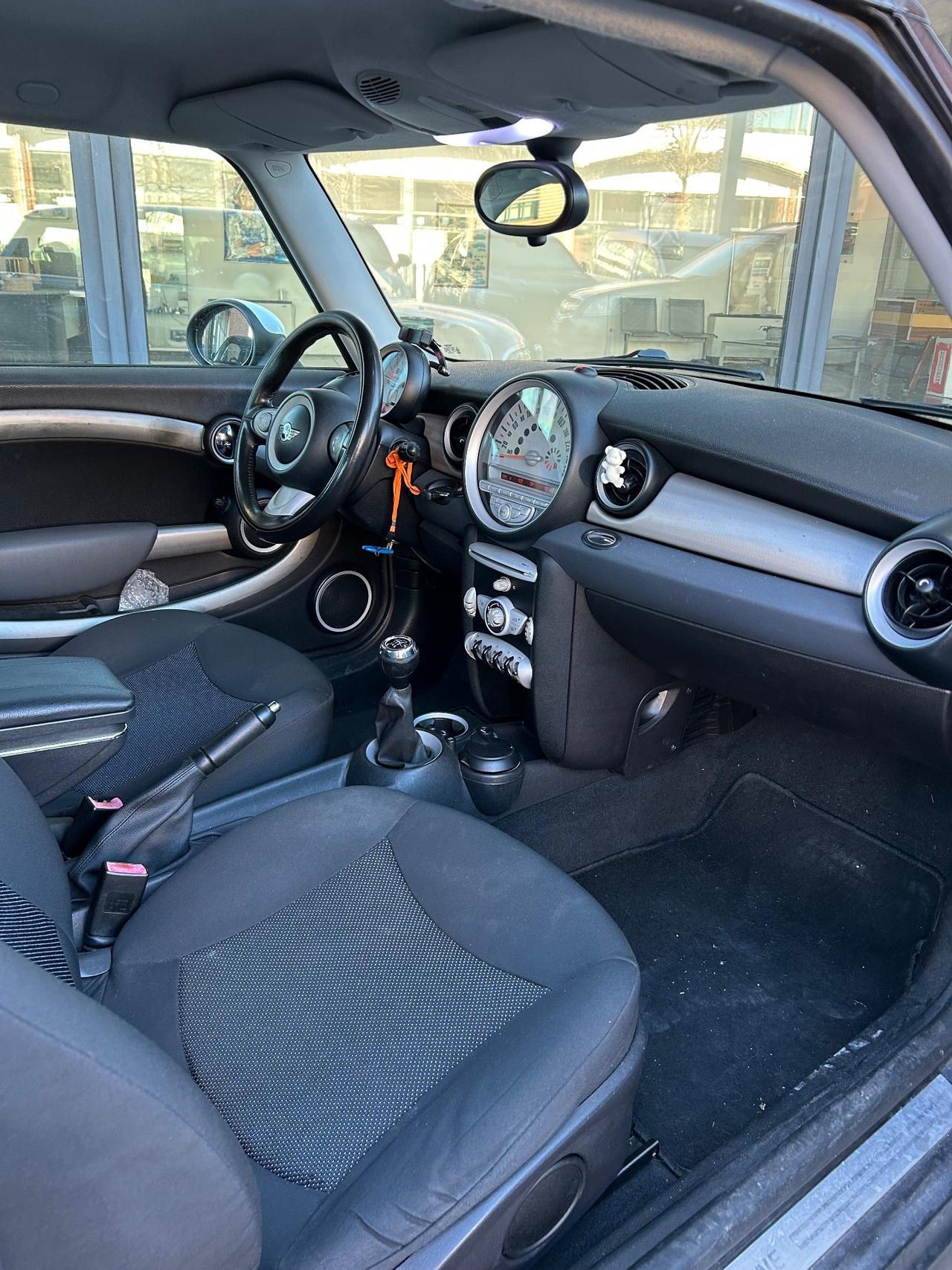 Mini 1.4 16V Abbey Road