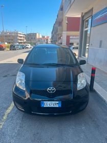 Toyota Yaris 1.3 5 porte Sol