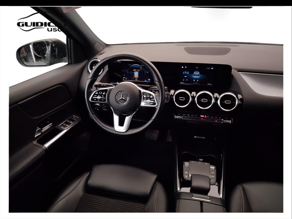 Mercedes-Benz GLA-H247 2020 - GLA 180 d Sport Plus auto