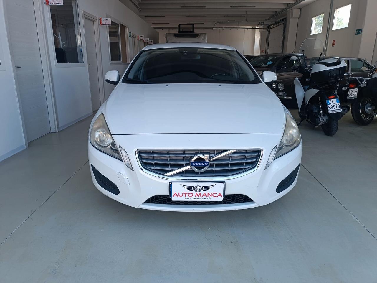 Volvo V60 D2 1.6 Summum