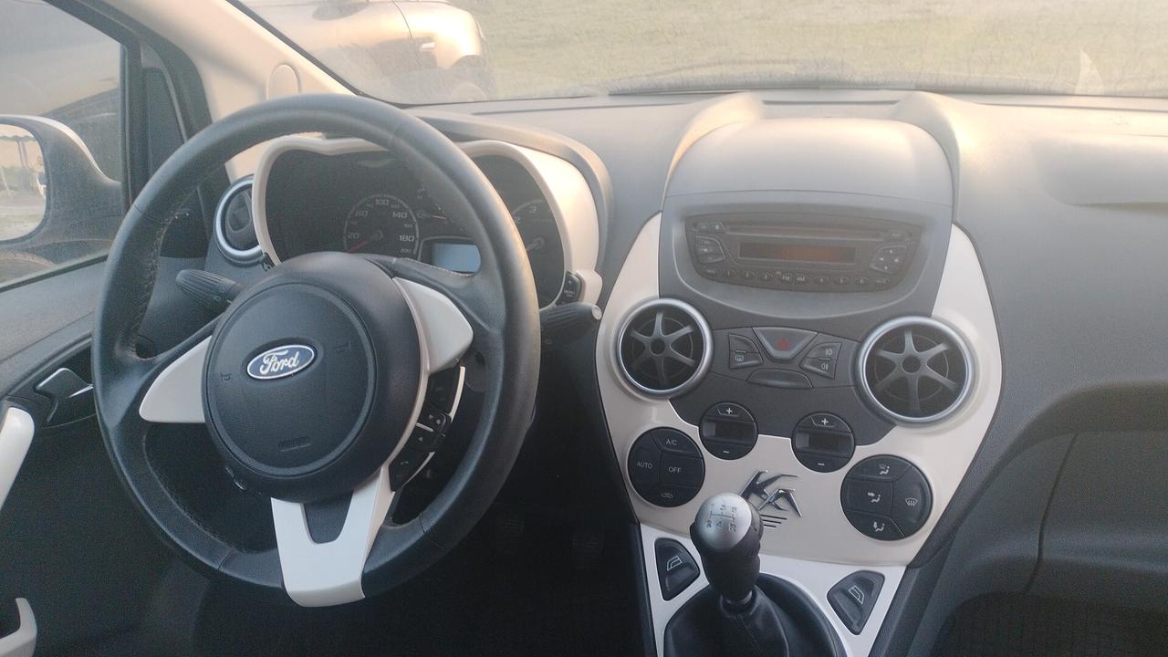 Ford Ka 1.3 TDCi 75CV Titanium