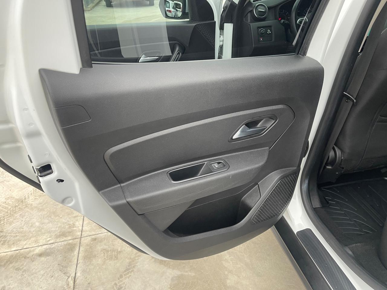 Dacia Duster 1.0 TCe 100 CV ECO-G 4x2 Prestige