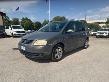 Volkswagen Touran 2.0 TDI Trendline