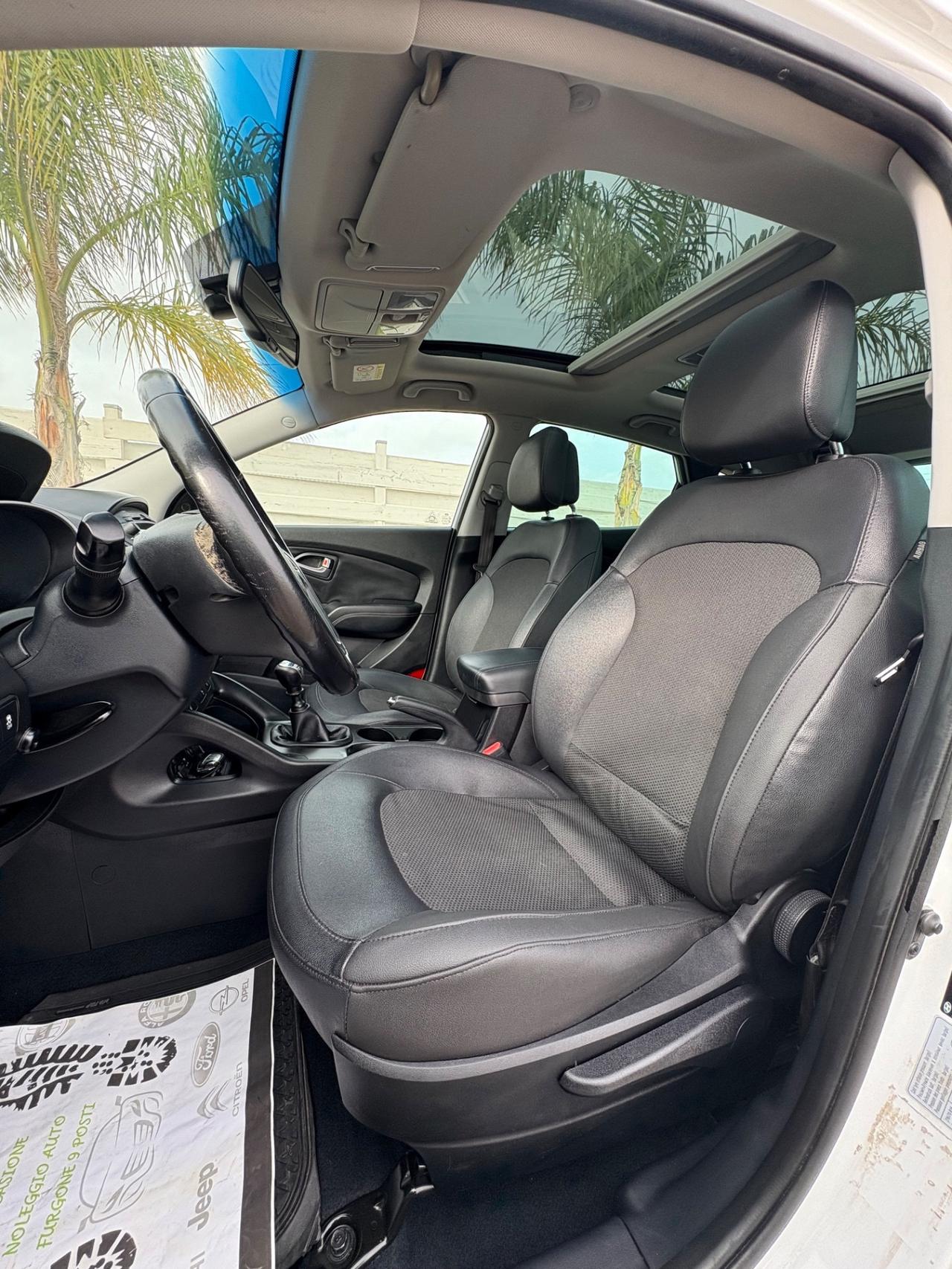 Hyundai iX35 1.7 diesel con soli 109.000 km tagliando eseguito