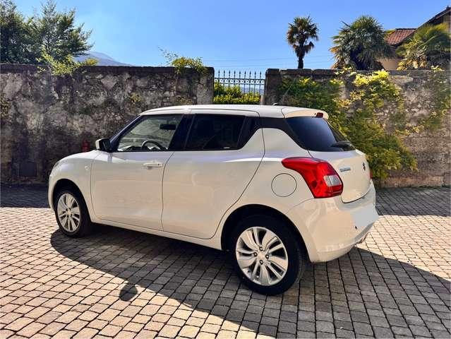 Suzuki Swift 1.2 4wd AllGrip* Navi* AppCar*AndroidAuto*