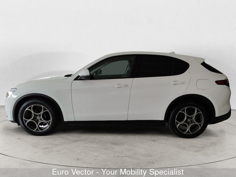 Alfa Romeo Stelvio 2.2 Turbodiesel 180 CV AT8 Executive