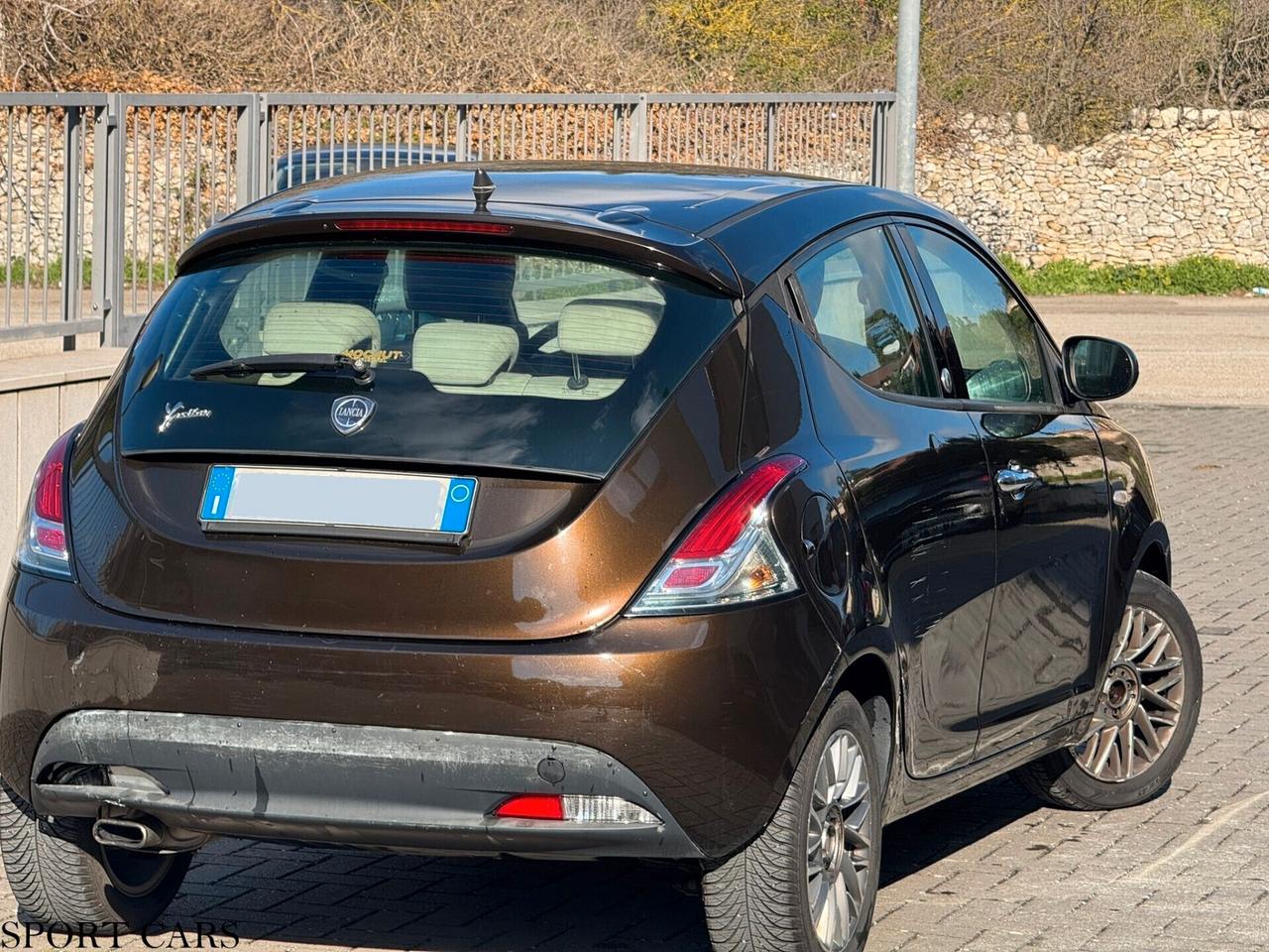 Lancia Ypsilon 1.2 69 CV 5 porte GPL Ecochic Gold