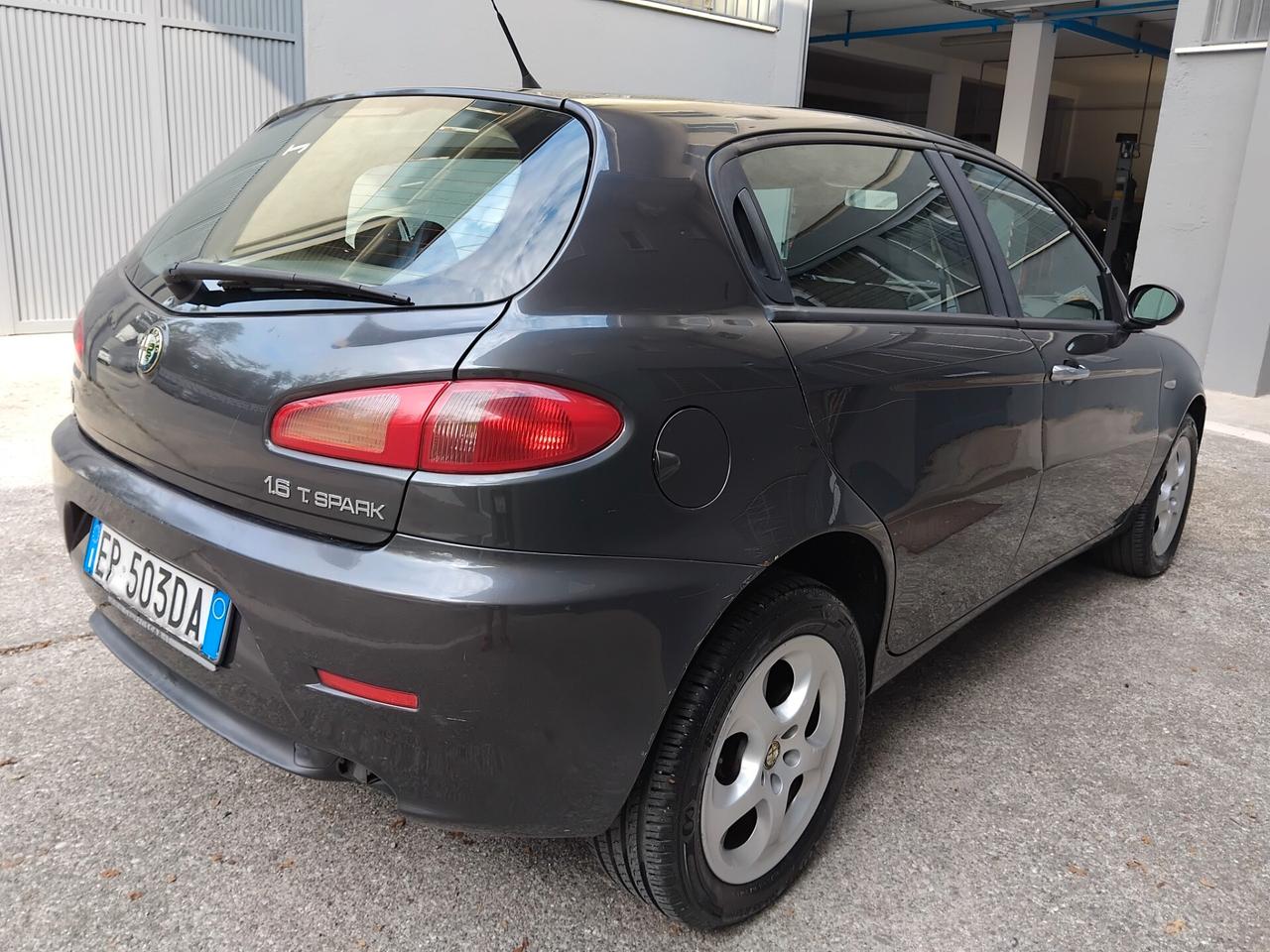 Alfa Romeo 147 1.6 garanzia