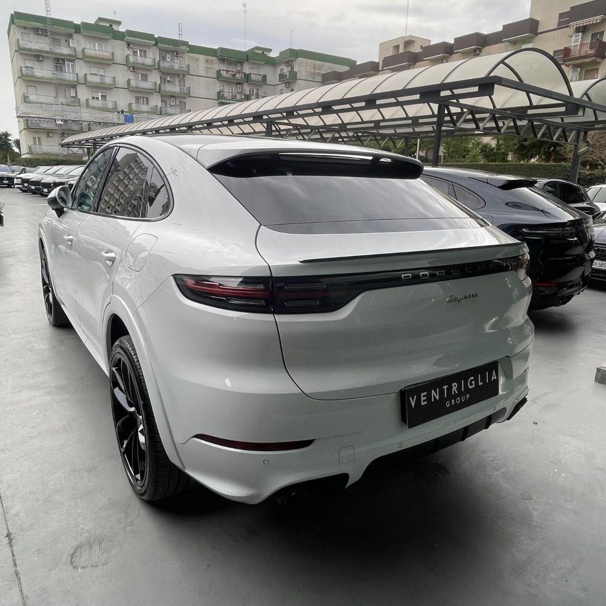 PORSCHE - Cayenne COUPE - 3.0 V6 E-Hybrid