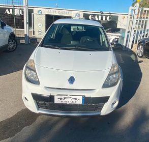 Renault Clio 1.2 16V TCE 100CV 5 porte Luxe AUTO GALLO Francofonte