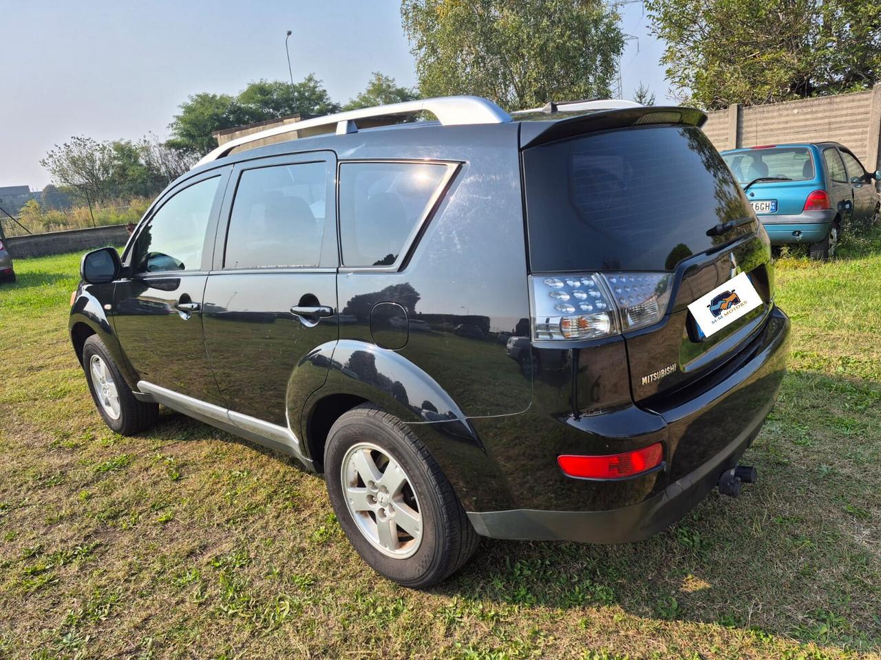 Mitsubishi Outlander 2.0 Intense