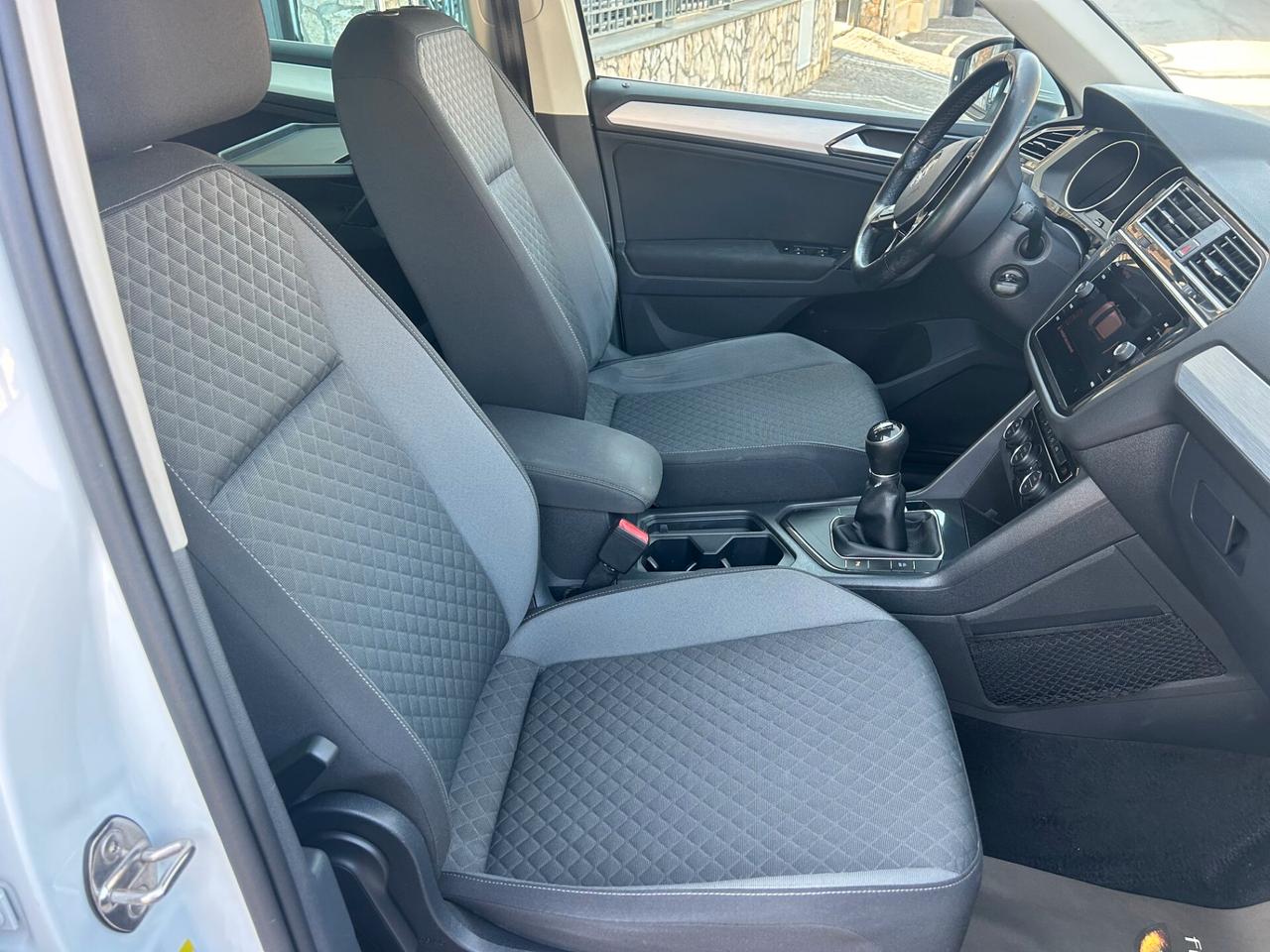 Volkswagen Tiguan 1.6 TDI SCR Sport BlueMotion Technology