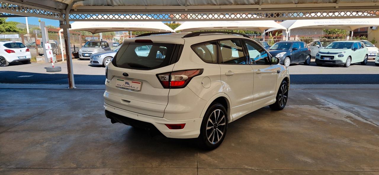 Ford Kuga 1.5 TDCi 120cv 2WD ST-Line X