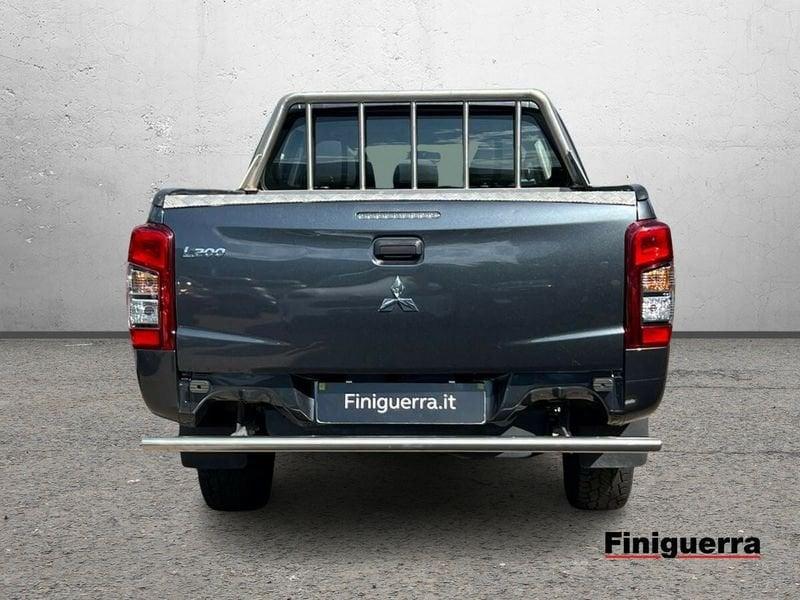 Mitsubishi L200 L200 cl.cab 2.3d Invite Connect 4wd 150cv