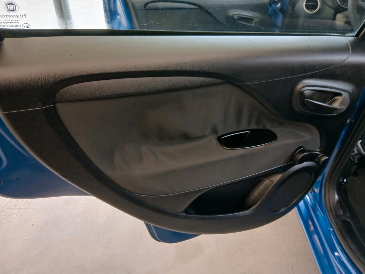 Fiat Punto Evo 1.4 metano 5p full 11