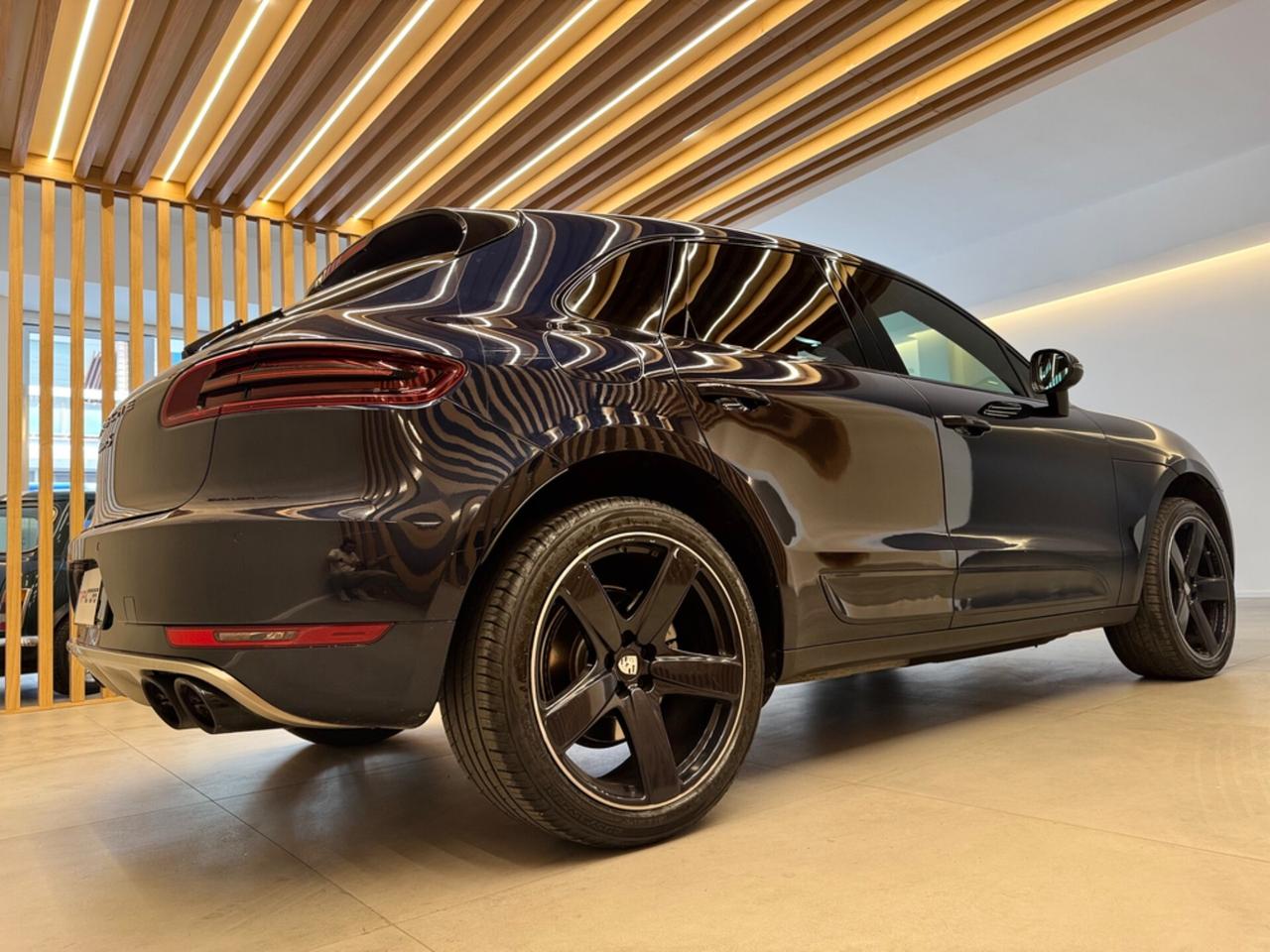 Porsche Macan 3.0 S Diesel GTS PACKAGE GARANZIA VALUTASI PERMUTE