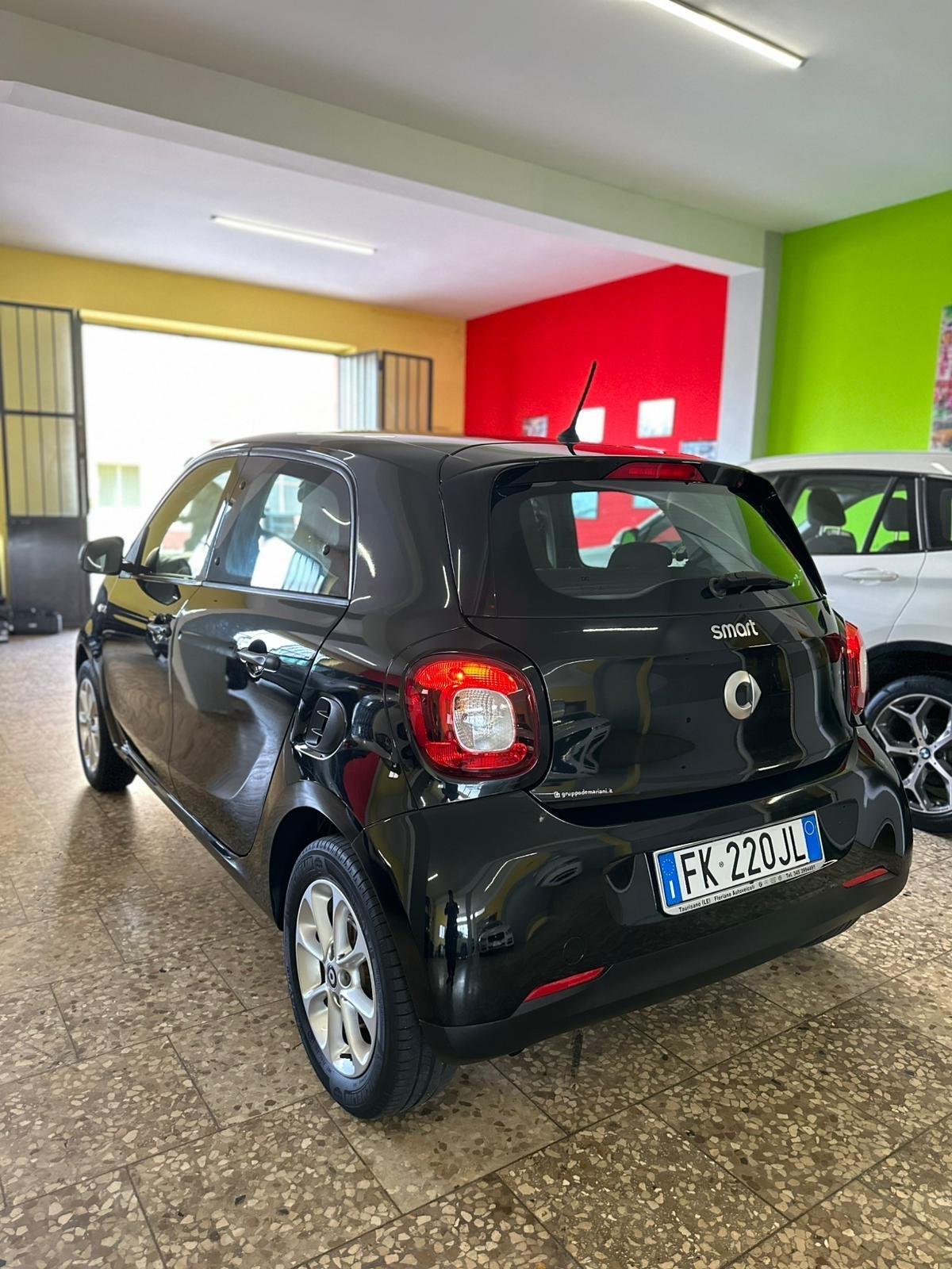 Smart ForFour 70 1.0 Prime