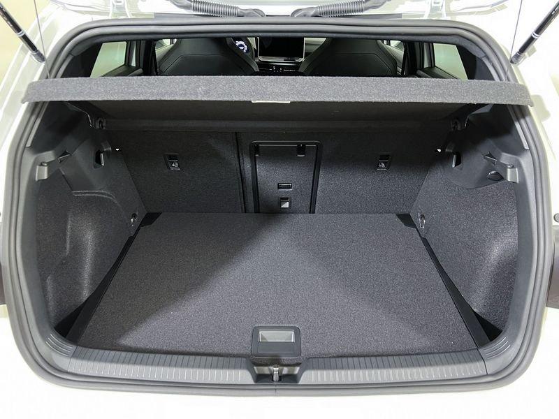 Volkswagen Golf Golf 1.5 etsi R-Line Plus 150cv dsg