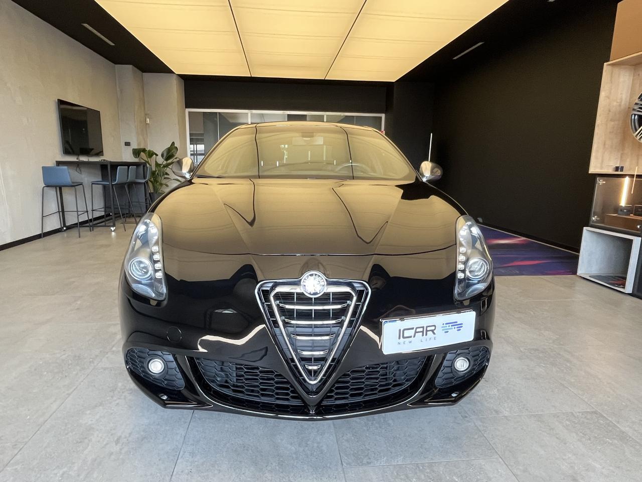 ALFA ROMEO Giulietta III - Giulietta 2.0 jtdm(2) Distinctive 140cv