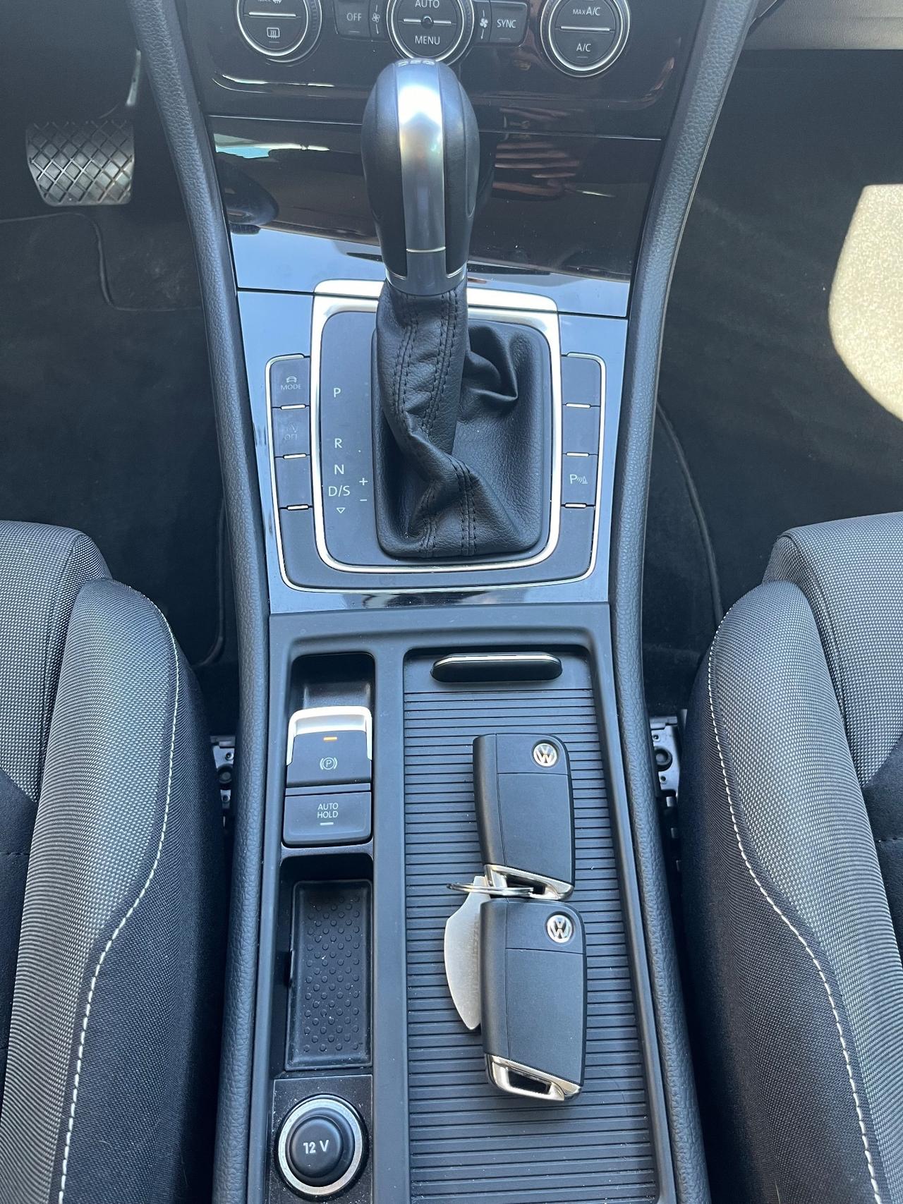 Volkswagen Golf 2.0 TDI DSG 5p. Highline BlueMotion Technology