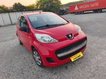 Peugeot 107 2009----1.0 Benzina Neopatentati