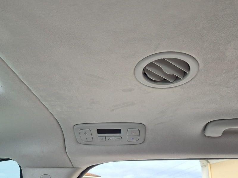 Hyundai Staria Staria 1.6 hev Luxury 2wd auto