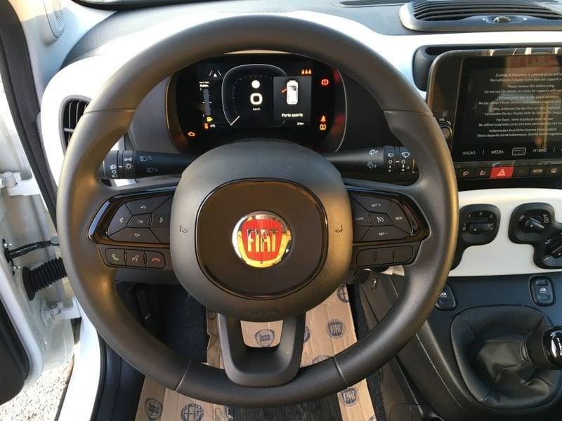 FIAT Panda Pandina 1.0 65cv Hybrid Cross 5 POSTI+VETRI SCURI+PDC