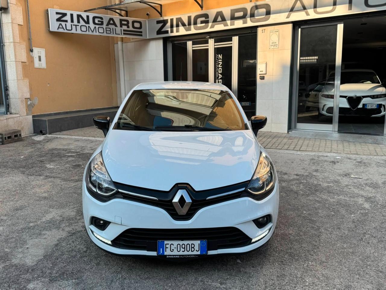 RENAULT CLIO 1.5 DCI 90 CV. 8V. NAVI PERFETTA