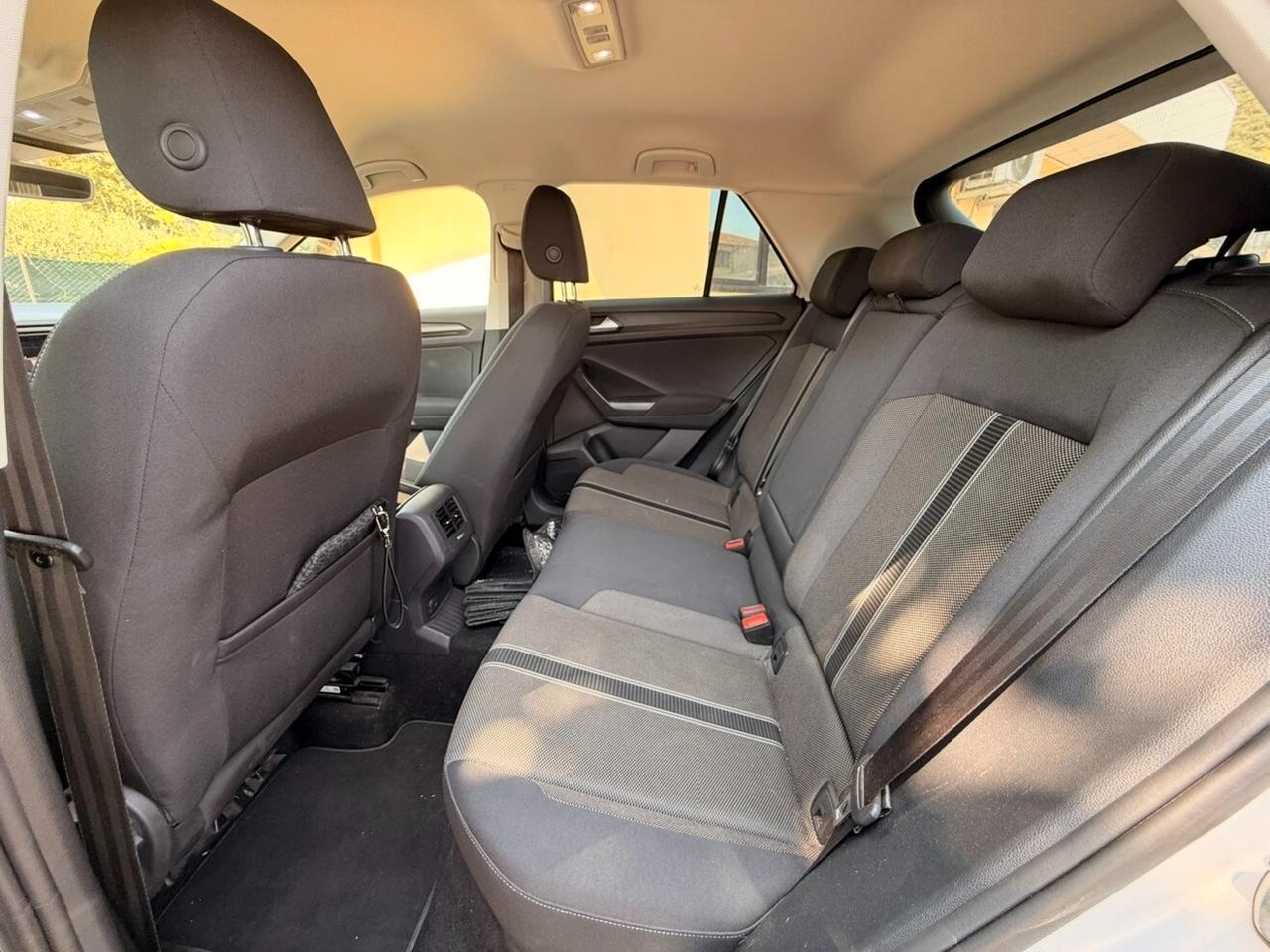 Volkswagen T-Roc 1.6 TDI SCR Advanced