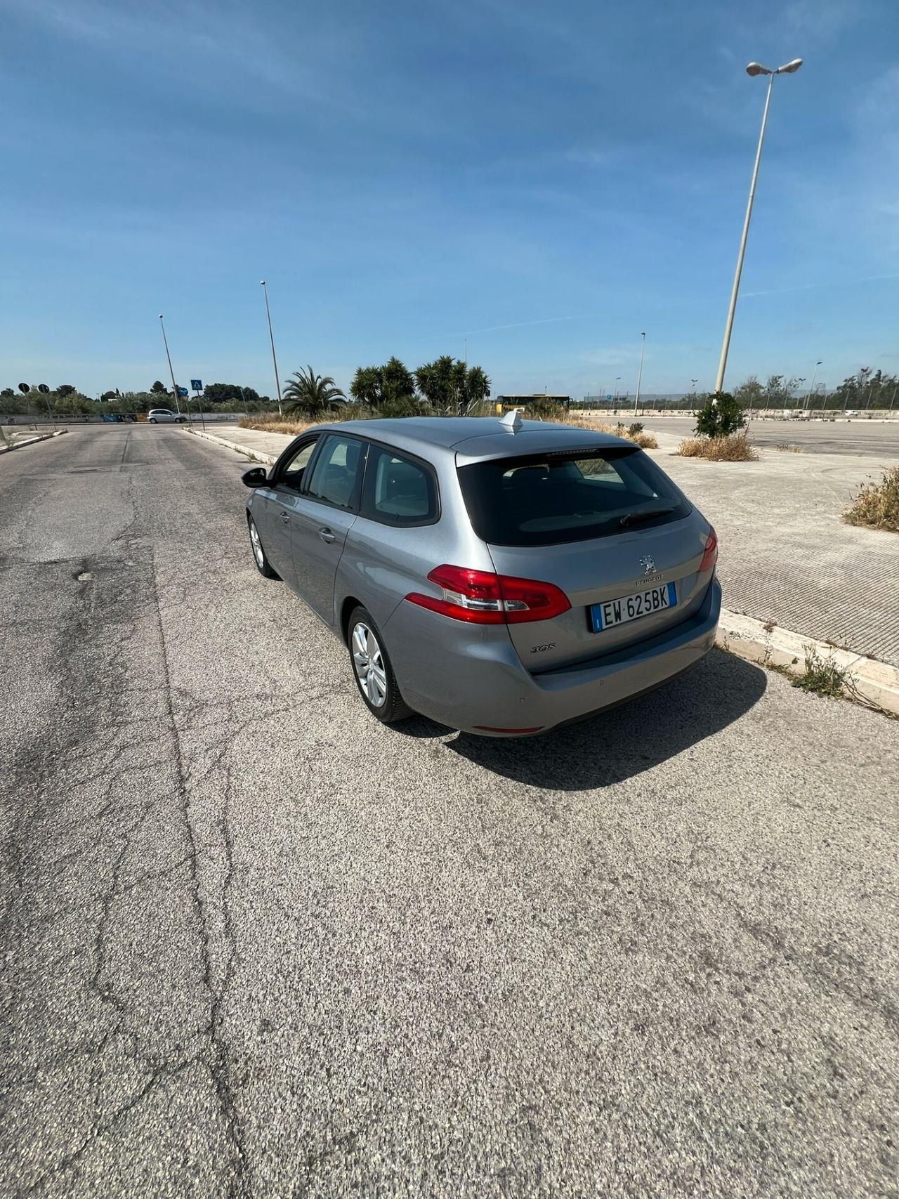 Peugeot 308 1.6 e-HDi 115CV SW Active 2014