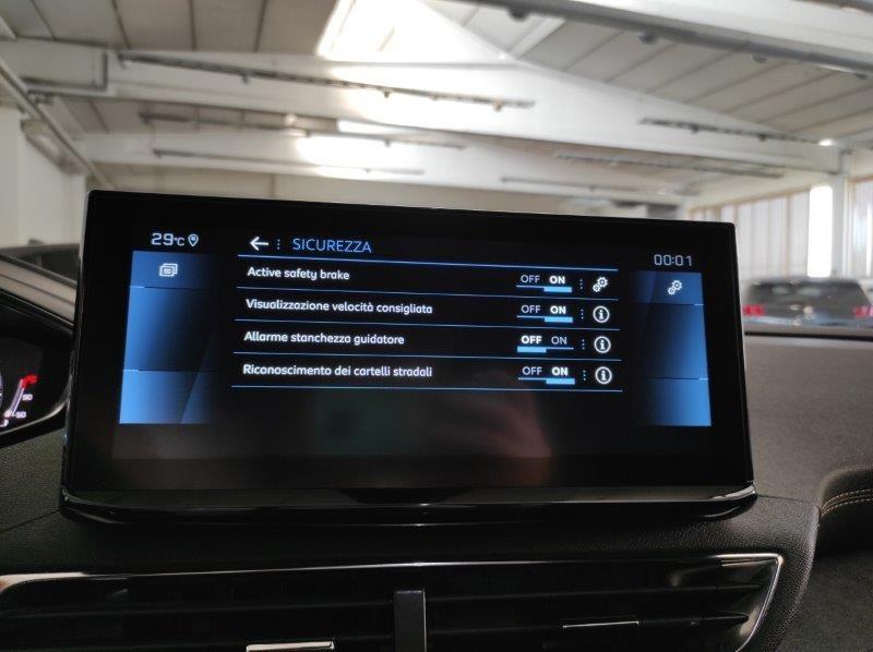 PEUGEOT 3008 2ª serie - 3008 PureTech Turbo 130 S&S EAT8 GT