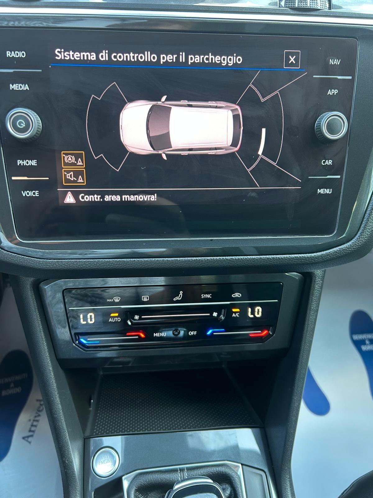 Volkswagen Tiguan 2.0 TDI 150 CV SCR DSG R-Line