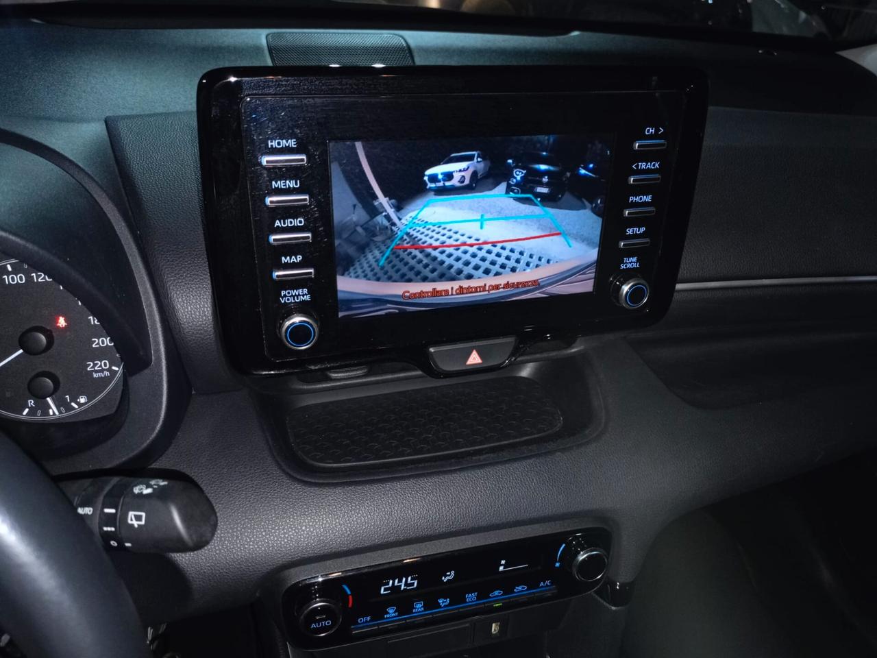 Toyota Yaris 1.5 ibrida