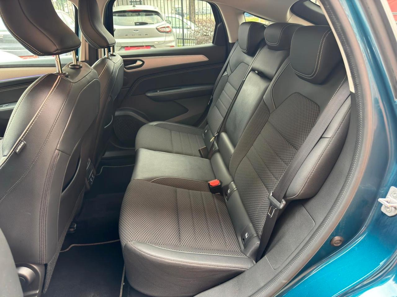 Renault Arkana Hybrid E-Tech 145 CV Intens