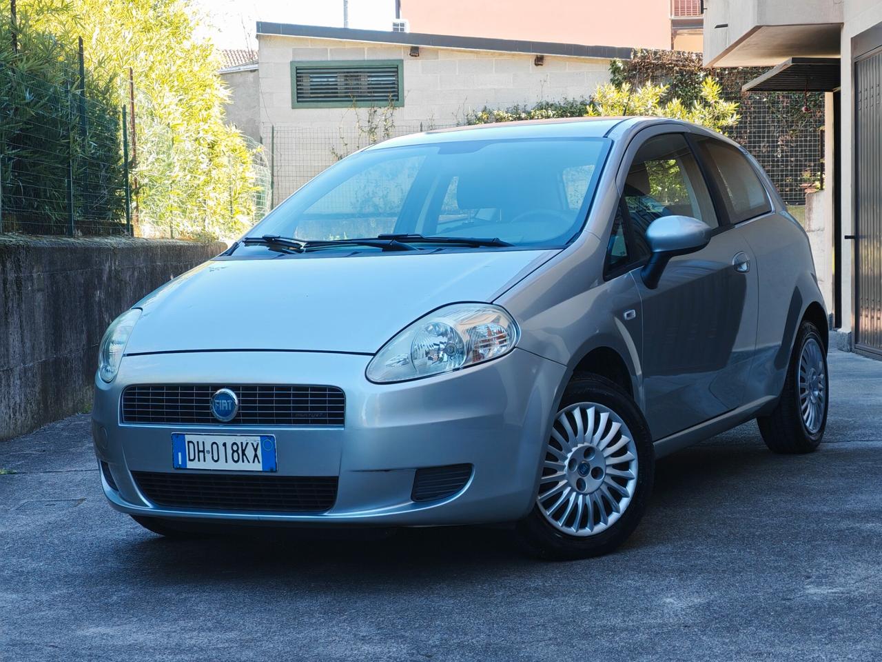 Fiat G. Punto 1.3 DIESEL 75cv / 31.600km / Unipro