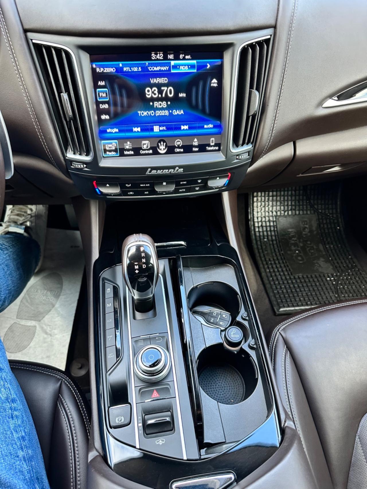 Maserati Levante 3.0d V6 250Cv AWD -Km Certificati