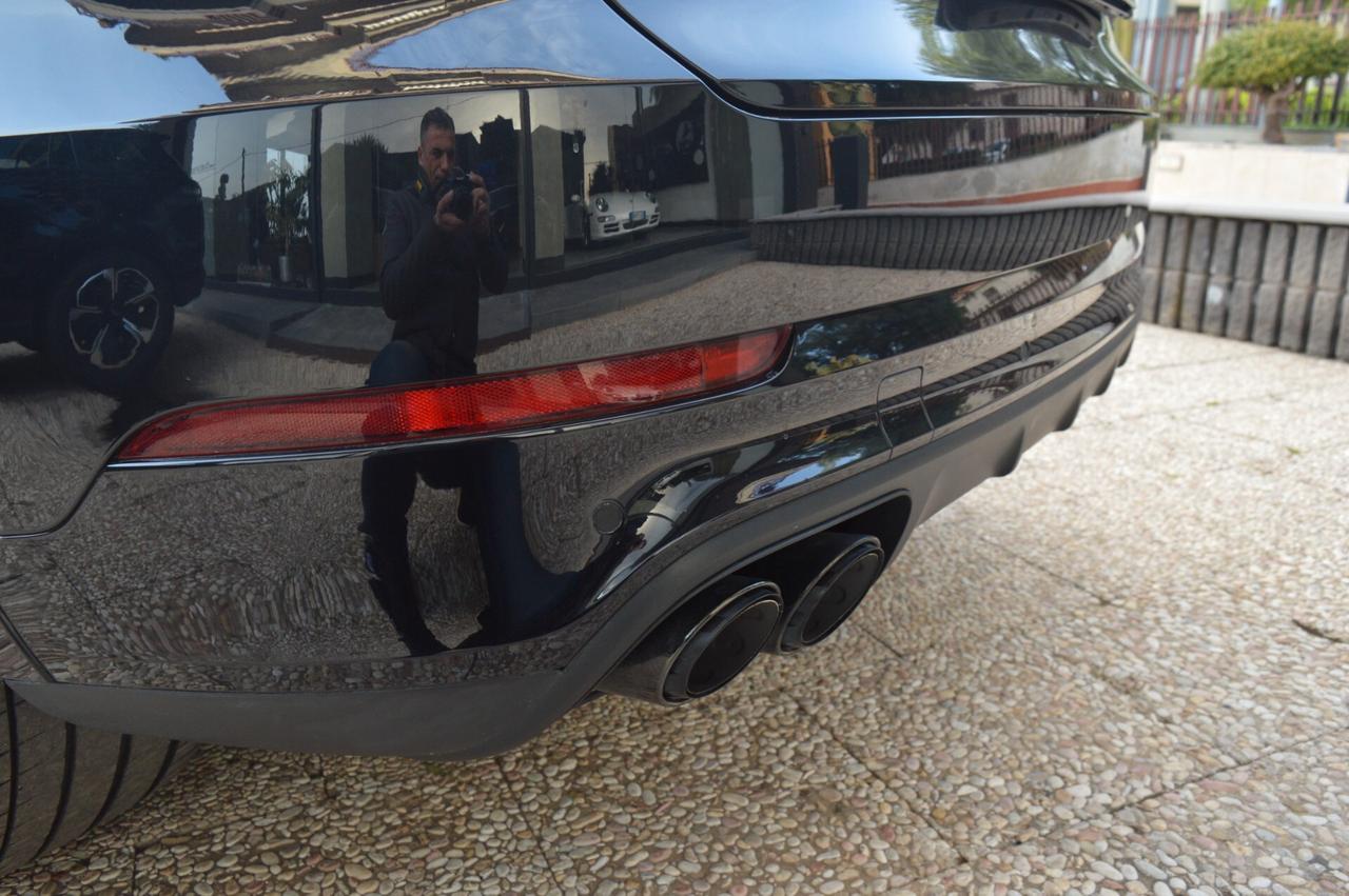 Porsche Cayenne 4.0 V8 Turbo