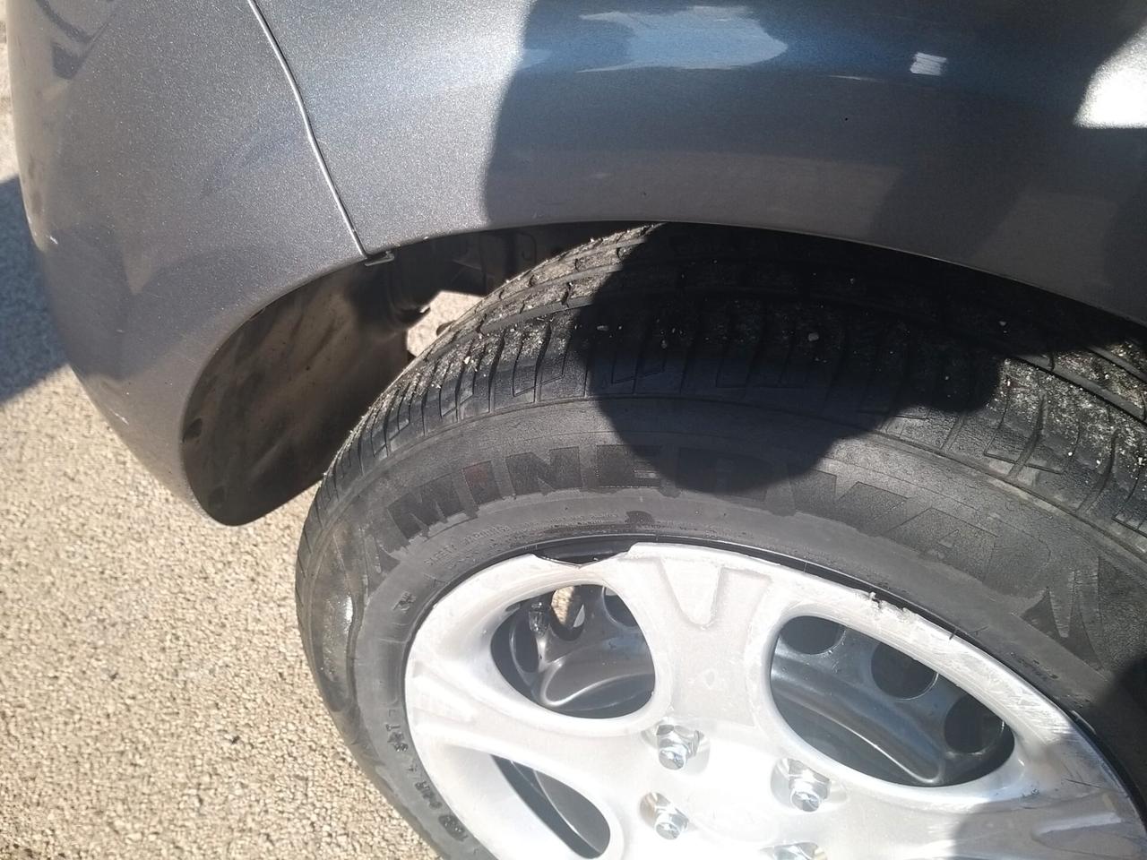 Kia Picanto 1.0 12V 5 porte City