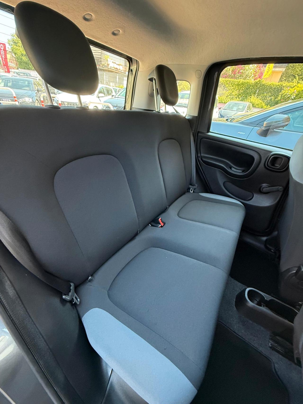 Fiat Panda Lounge 69CV *SENSORI DI PARCHEGGIO