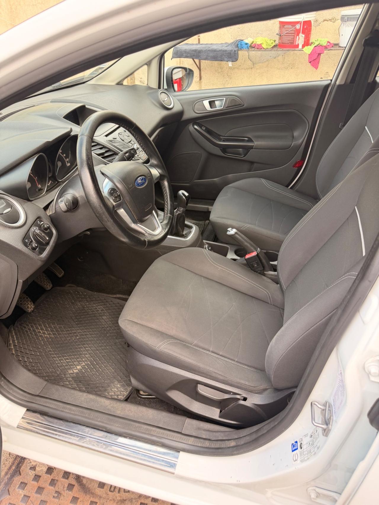 FORD FIESTA1.0 BENZINA NEOPATENTATI GARANZIA EURO6