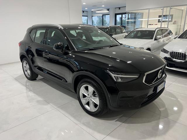 VOLVO XC40 B3 automatico Core PREZZO REALE