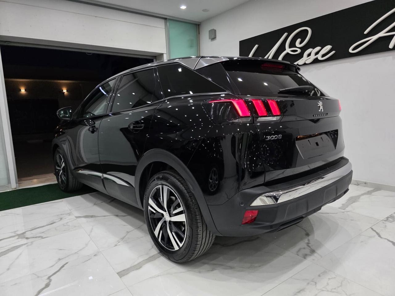 Peugeot 3008 BlueHDi 130 Allure