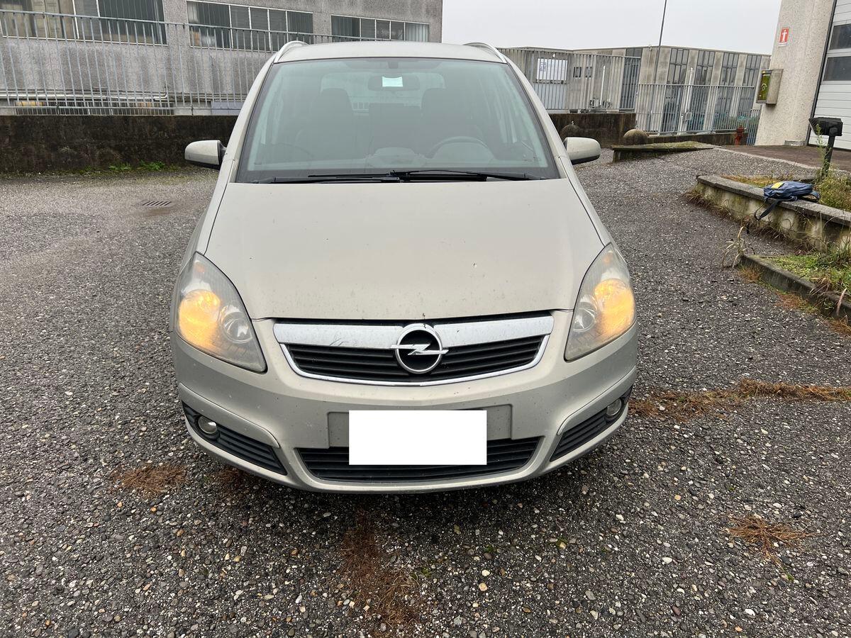 Opel Zafira 1.9 CDTI 120CV Cosmo