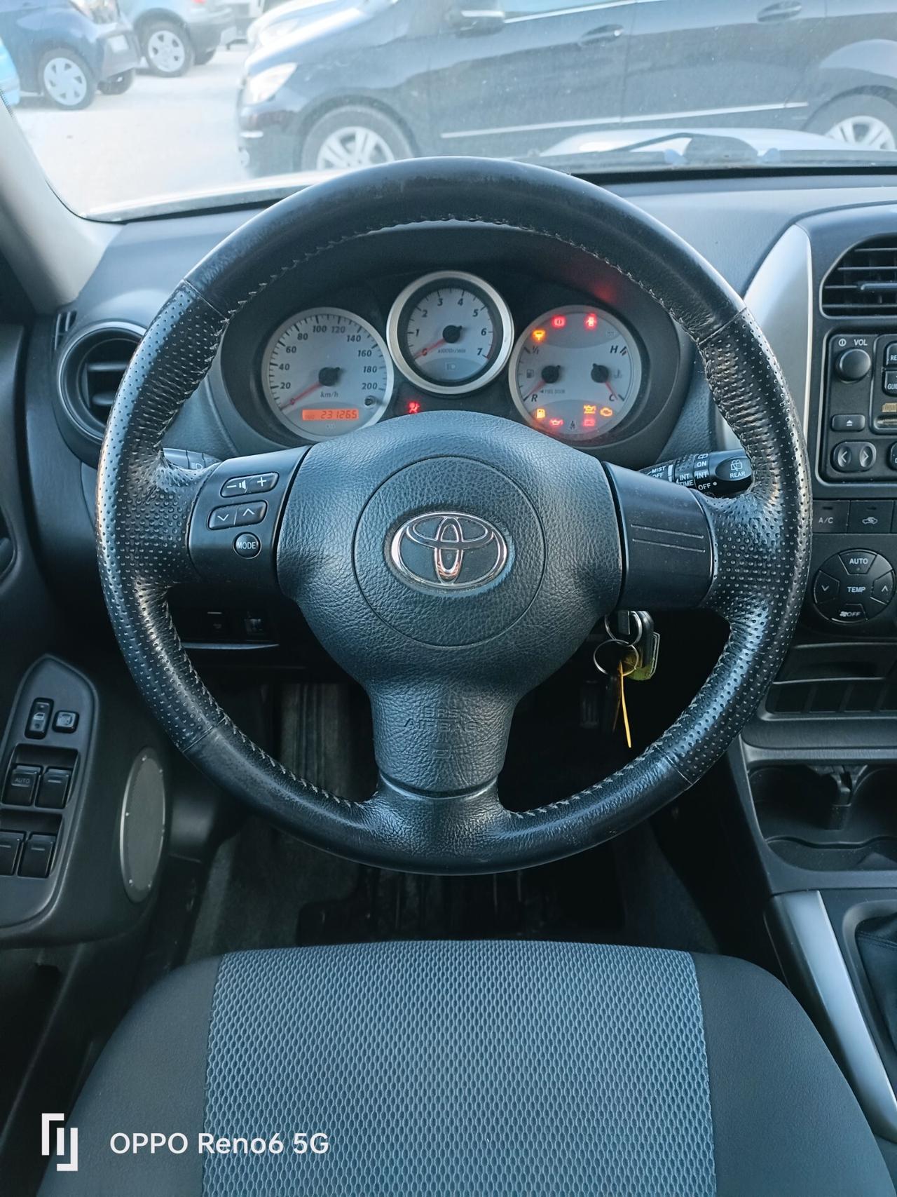 Toyota RAV 4 RAV4.com 2.0 Tdi D-4D cat 5 porte