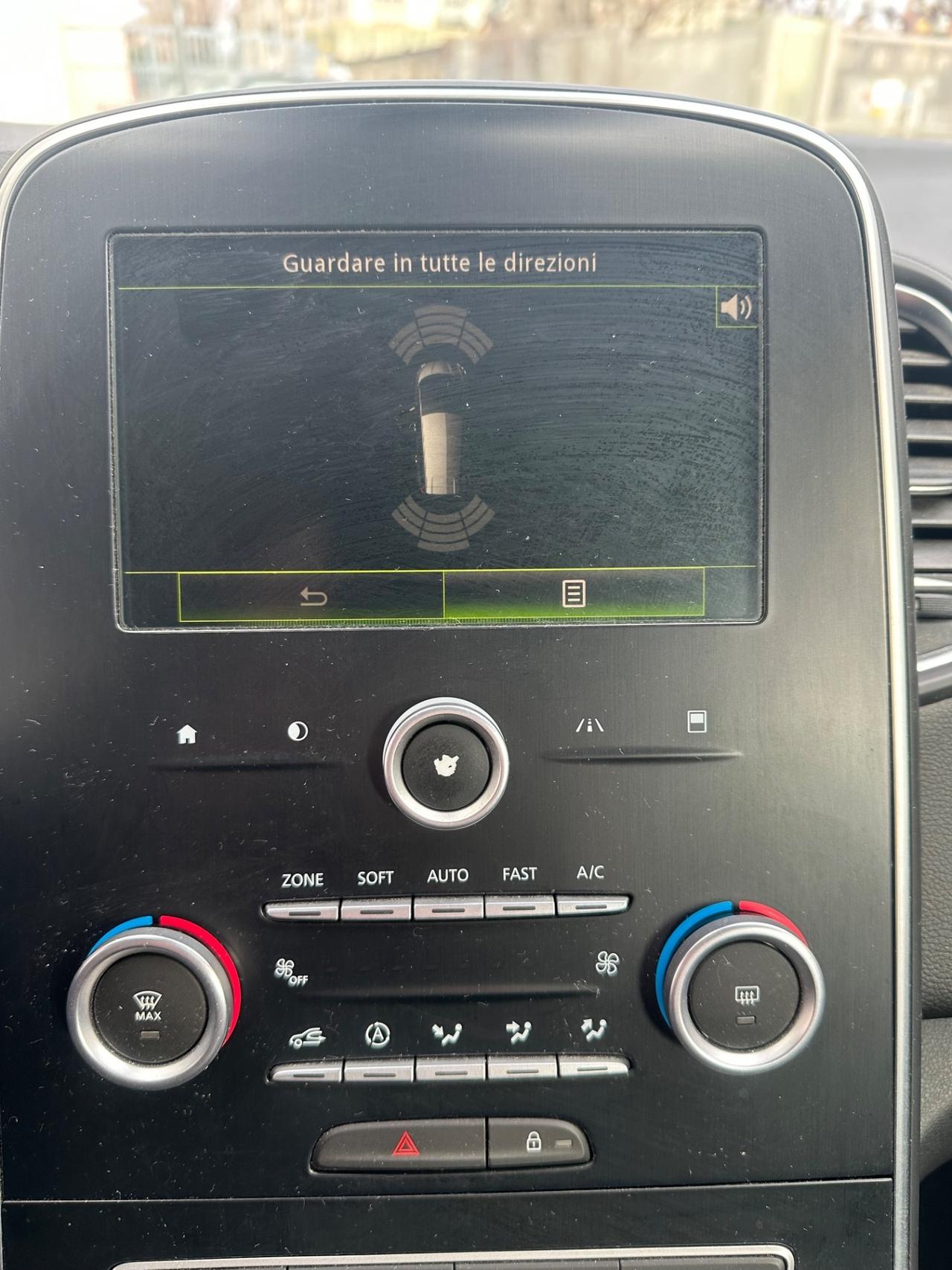 Renault Grand Scenic TCe 130 CV Energy Initiale Paris