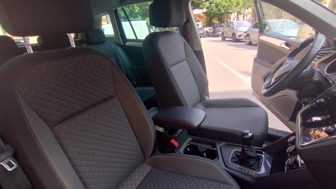 Volkswagen Tiguan 2.0 TDI SCR R-LINE BlueMotion Technology