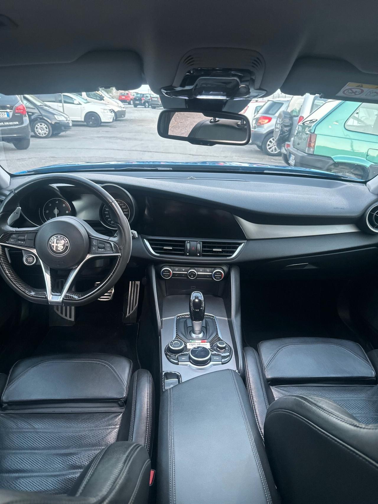 Alfa Romeo Giulia 2.2 Turbodiesel 210 CV AT8 AWD Q4 Veloce