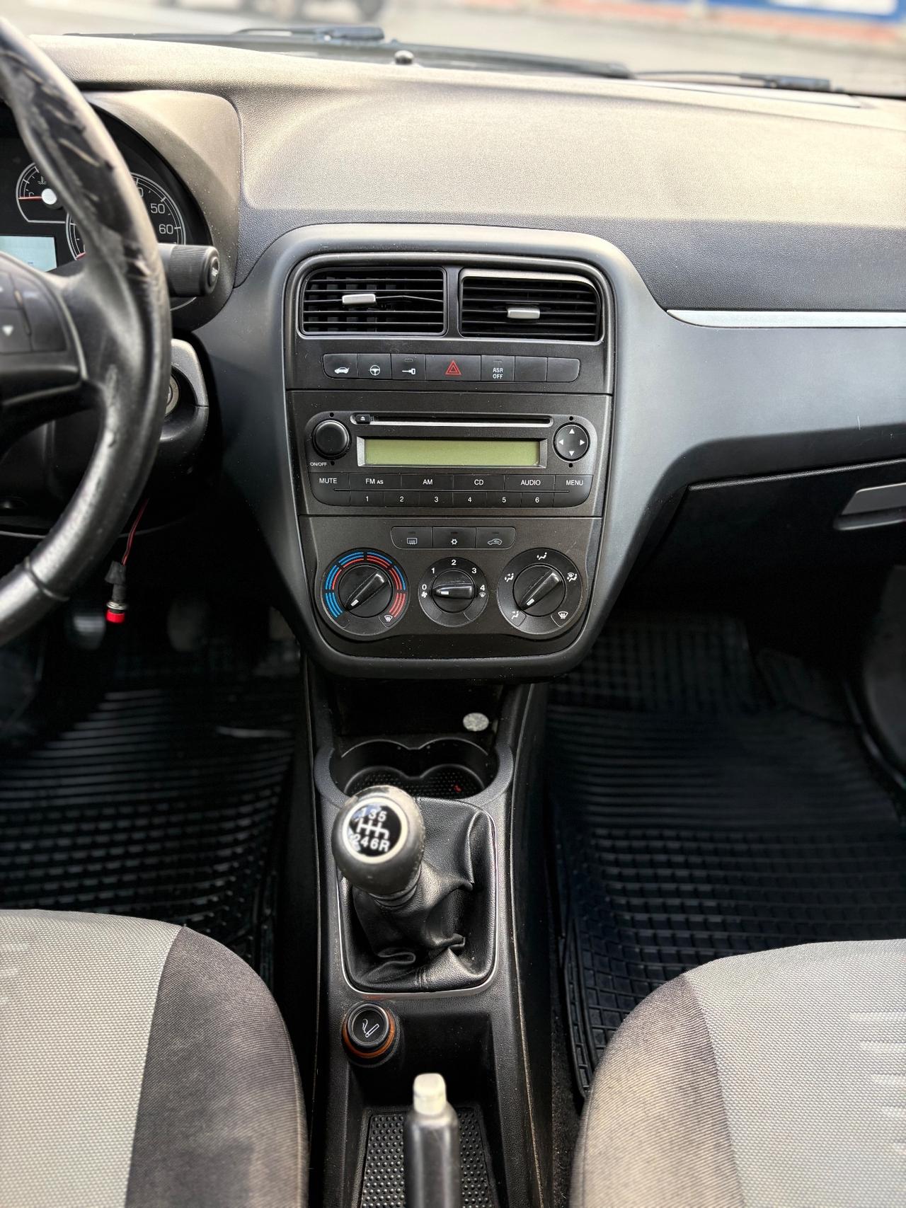 Fiat Grande Punto 1.4 Starjet 16V 5 porte Dynamic