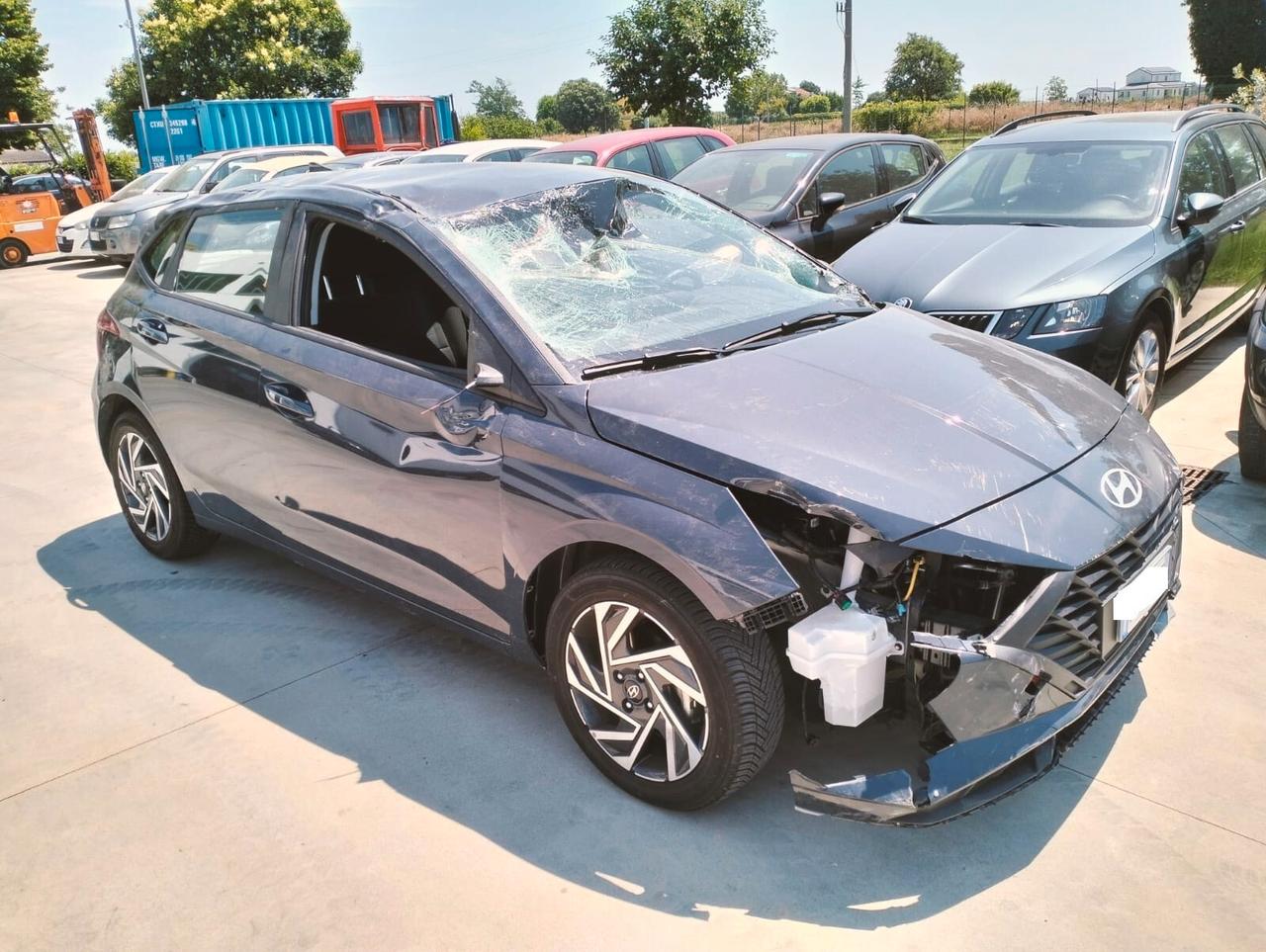 Hyundai i20 1.2 MPI - SINISTRATA -