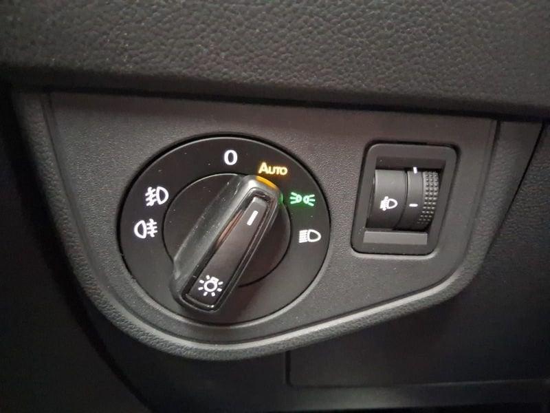 Volkswagen Taigo Taigo 1.0 tsi R-Line 110cv